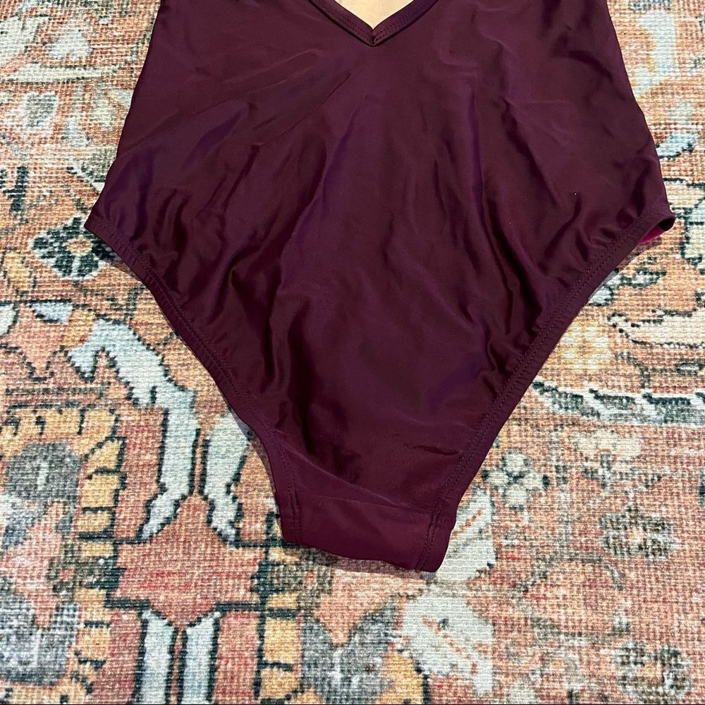 🛍Kona Sol Color Block One Piece Swimsuit - Picture 7 of 9